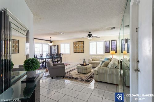 7415 Coldstream Dr, Hialeah FL  33015-2205 exterior