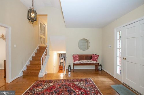 515 Winston Way, Berwyn, PA 19312-1147