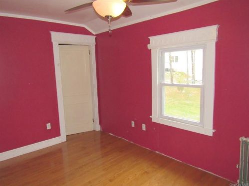 2347 Crompond Rd, Yorktown Hgts NY  10598-3735 exterior