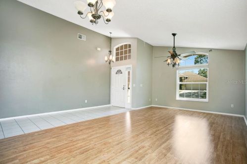 2120 River Park Blvd, Orlando, FL 32817-4811