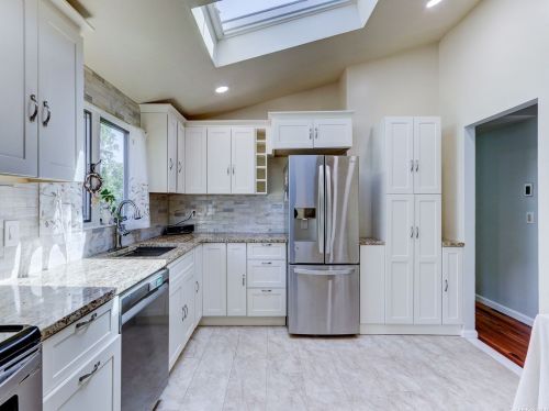 203 6th Ave, Holtsville NY  11742-2341 exterior