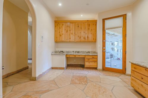 3833 67 Ave, Phoenix AZ 85033 exterior