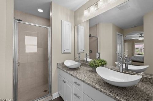 1006 6th Ave, Cape Coral FL  33909-0013 exterior