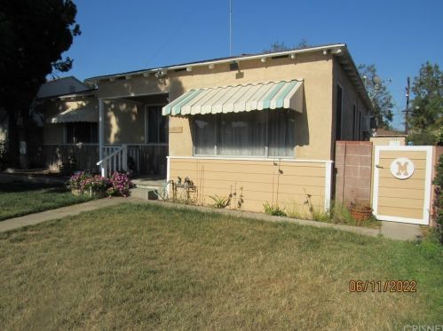 6626 Denny Ave, North Hollywood, CA 91606-2205