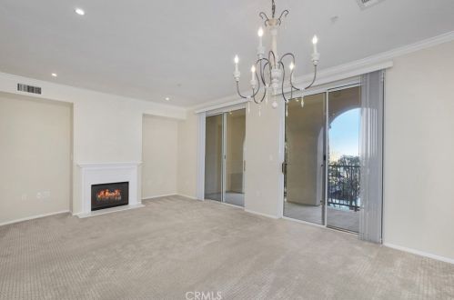 2250 Watermarke Pl, Irvine, CA 92612-7693