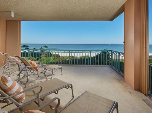 940 Cape Marco Dr, Marco Island, FL 34145-6326