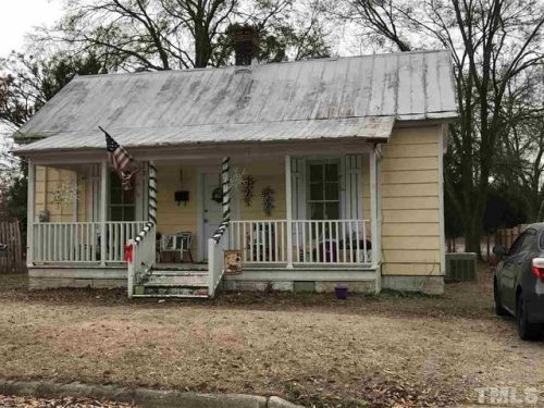 1207 Waddell St, Selma NC  27576-2131 exterior
