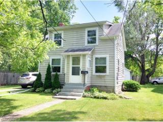 361 College St, Elyria, OH 44074-1316