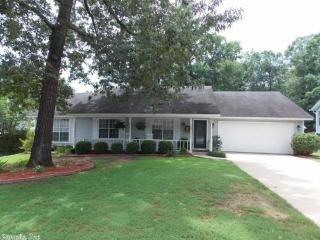 216 Dogwood Place Dr, Benton, AR 72022-2835
