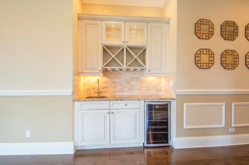 109 Calmo Cir, Port Saint Lucie FL  34984-6610 exterior