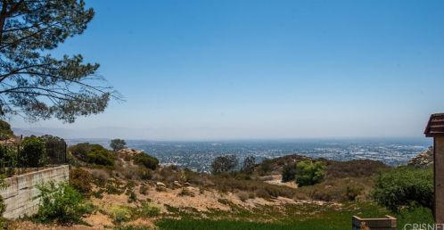 7893 Lilac Ln, Simi Valley, CA 93063-4917