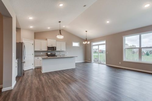 2725 Jaber Ave, Otsego MN  55376-9290 exterior