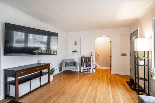 2926 77 St, Milwaukee WI 53222-5015 exterior