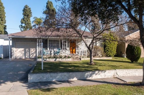 5422 Fidler Ave, Lakewood, CA 90712-2004