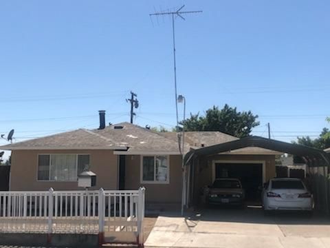 1827 Vernon Ave, Modesto, CA 95351-2912