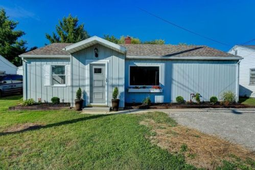 1319 Wayne Rd, Wilmington, OH 45177-1138