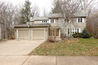 1808 Maple Hill Rd, Wausau, WI 54403-2283