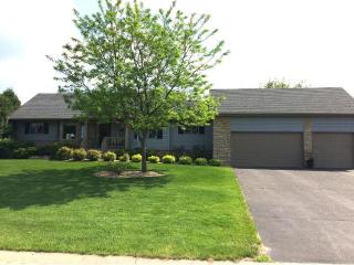 6407 152nd St, Lino Lakes, MN 55038-9504