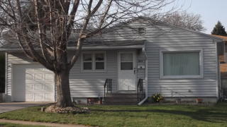 804 31st Ave, Bellevue, NE 68005-5525