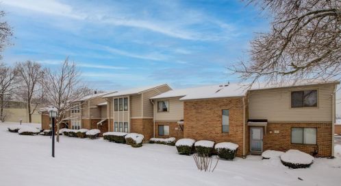 11 Boxwood Ct, Cincinnati, OH 45246-2302