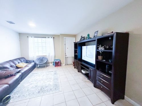 4199 Napoli Lake Dr, West Palm Beach FL  33410-7508 exterior