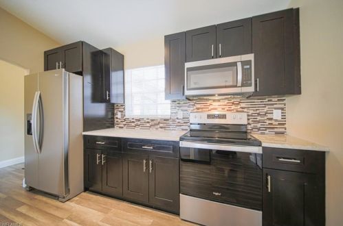 604 Thomas Sherwin Ave, Lehigh Acres, FL 33974-0555