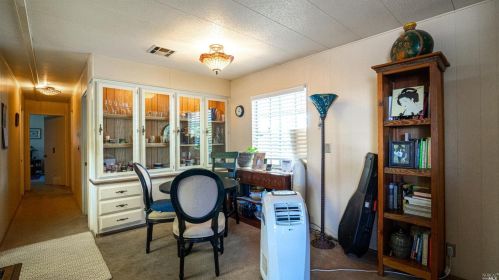 250 Hermosa Cir, Santa Rosa CA  95409-3237 exterior