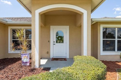 3704 26th St, Lehigh Acres, FL 33976-4202