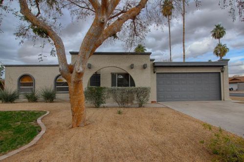 2548 Obispo Cir, Mesa, AZ 85202-7858
