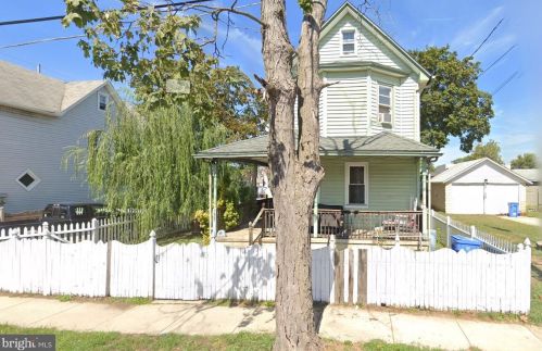 135 Poplar Ave, West Deptford, NJ 08093-1140