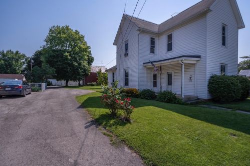 200 Howard St, Clinton County OH  45169-1157 exterior