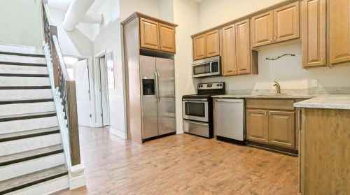 1302 Carson St, Pittsburgh, PA 15203-1510