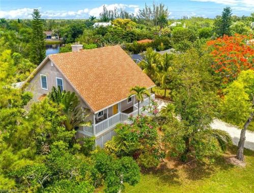 1555 Bunting Ln, Sanibel, FL 33957-4200