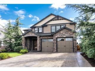 1794 Meridian Dr, Woodburn, OR 97071-7741