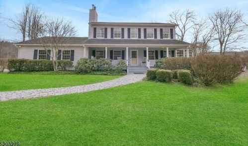 18 Dennis Rd, Lafayette NJ  07848-3153 exterior