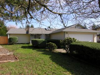9612 Hedera Ct, Olympia, WA 98513-6645