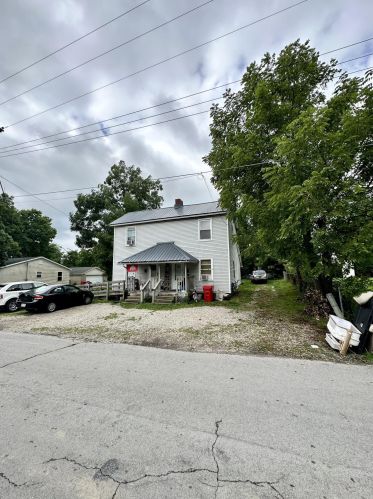 79 Cherry St, London, OH 43140-1303