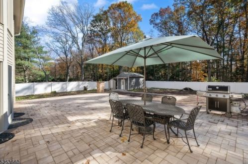 32 Ridge Rd, Parsippany NJ  07834-9629 exterior