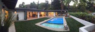 16425 Oldham St, Van Nuys, CA 91436-3701