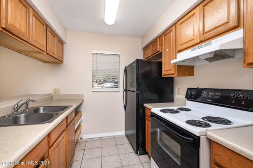 2280 Fox Hollow Dr, Titusville FL  32796-4546 exterior