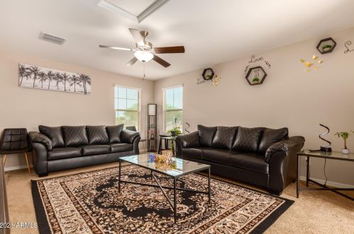 3821 79th Dr, Phoenix AZ  85033-3501 exterior