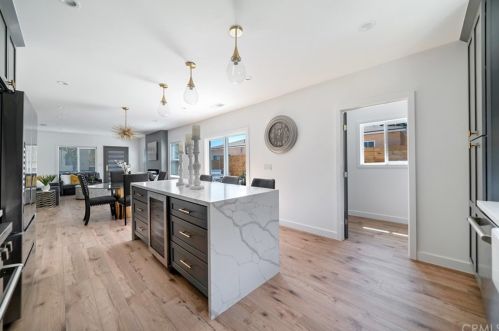 809 Harvard St, Glendale CA  91205-1208 exterior