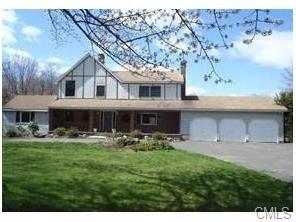 161 Park Ave, Bridgeport, CT 06604-5621