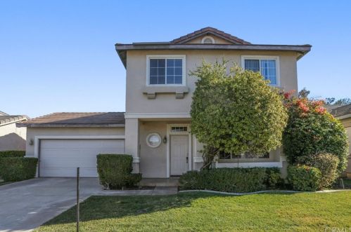 6052 Applecross Dr, Riverside, CA 92507-6493