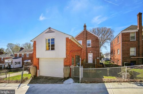308 Oneida St, Washington, DC 20011-1618