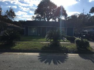 3921 Elmcrest Dr, Pensacola, FL 32504-6742