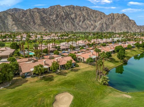54720 Shoal Crk, La Quinta CA  92253-4782 exterior