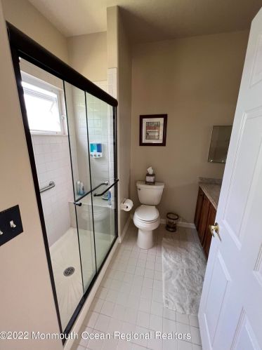 39 Riva Blvd, Bricktown NJ 08723-7983 exterior