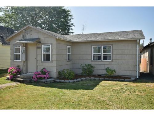 642 Main St, Alpine, OR 97456-8429