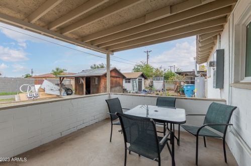 2319 41st Ave, Phoenix AZ  85009-1256 exterior